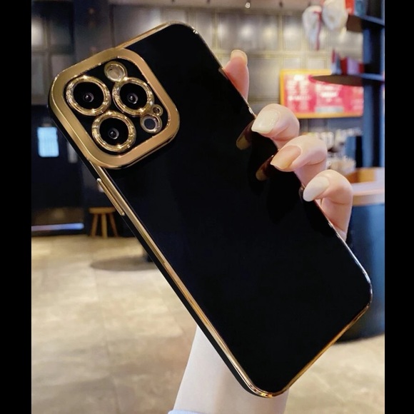 iPhone case 12 pro max - Picture 3 of 4